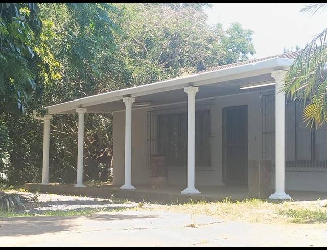 4 BEDROOM HOUSE FOR SALE IN THE WOLDS